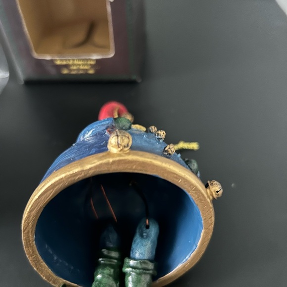 Boyd’s Bears & Friend, Elvin Kringlebell Christmas Bell Ornament - Picture 5 of 6